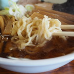 中華そば処 琴平荘 - 麺アップ