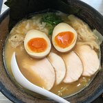 麺匠 桂邸 - 特製濃厚醤油鶏白湯ラーメン