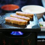 牛かつ 壱弐参 - 牛ロースかつは七輪で焼いて