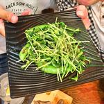 東京ミート酒場 - 青菜たっぷりバーニャ炒め