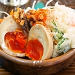 大衆食堂スタンド そのだ - アンチョビ煮卵ポテトサラダ