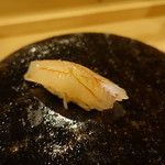 すし処 睦月 - 地物のキス