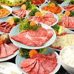 炭の談笑屋 - 【名物】極上肉の食べ飲み放題!クーポン利用で3980円～!
