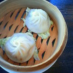 中華レストラン 竹とんぼ - Cランチの小龍包です