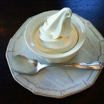 中華レストラン 竹とんぼ - ランチにつくデザートのソフトクリーム