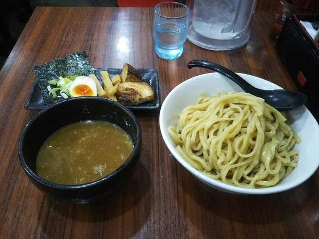 えび豚骨拉麺 春樹 神田店 新日本橋 つけ麺 食べログ えび豚骨拉麺 春樹 神田店 新日本橋 つけ麺 食べログ