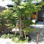 ルージュ・ブラン - 店舗外観 2018.5