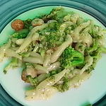 ピッツェリア　ラ・ロカンダ・デル・ピットーレ - 手打ちパスタ”トロフィエ”ソーセージとブロッコリーのソース