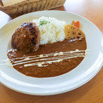 でん - 「ハンバーグカレー」（980円）。この日は決め打ちで！
