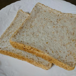 ベイカリーみかく - 全粒粉