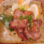 Gyuutantaishusakababekotan - 熟成炙り牛タン ミニ 520円