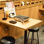 飛騨焼肉ホルモンぼたん - サービス席
