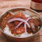 スパイスカレー モクロミ - 〆カレー  チキンビンダルー