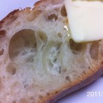 インダストリー - 大穴2011.7.19(火)台風の湿度でフニャフニャ(>_<)　でも、3分オーブントースターすると、モチモチ感復活！