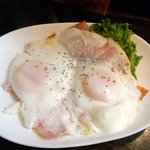 どんちゃん - ベーコンエッグ