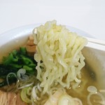 伊藤商店 - 金の中華そば（麺）