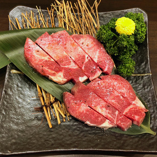 食べれば納得、間違いナシの良質焼肉