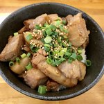 麺屋 しん蔵 - チャーシュー丼 300円