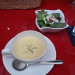 Dainingu Ba- Shiesuta - スープ&サラダ