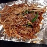 Monja Okonomiyaki No Mise Teppan Dainingu Okonomiya - 豚キムチ