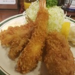 かつれつ四谷たけだ - カニコロミックス定食　1,050円