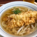 つるまる饂飩 - 鶴呑み 海老天うどんセット 548円。コロッケ 110円。