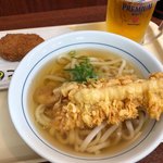 つるまる饂飩 - 鶴呑み 海老天うどんセット 548円。コロッケ 110円。