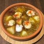 Octopus and potato Ajillo