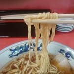 尾道ラーメン 宝竜 - 麺リフトアップ