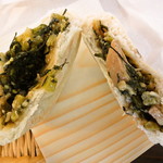 おやきカンパニー - 野沢菜きのこのおやきの中身