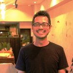 かわず - 野菜ソムリエの竹内店長（画像掲載許可済み）