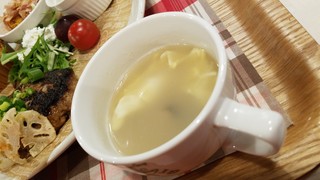 ボブズカフェ うまごやコペ - スープです。