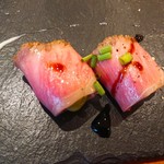 Minori Duki - ローストビーフの中には空豆が！
                        このローストビーフものすごい柔らかい(*ﾟﾛﾟ)