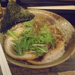 麺屋一慶　醤油ラーメン