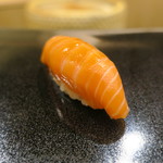 日本橋蛎殻町 すぎた - 鱒の助握り