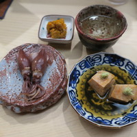 日本橋蛎殻町 すぎた - あん肝、蛍烏賊、馬糞雲丹の佃煮、新政 火の鳥