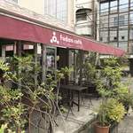 フダンカフェ - みどりが映えるテラス席