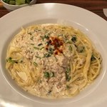 Da Pasta Mista - クリーム味 ほうれん草と鶏ひき肉粒マスタード風味 900円。