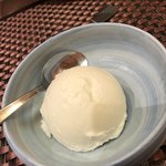 英多郎寿司 - 塩アイス