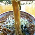 ラーメン 利助 - スルスル～と滑るストレート 