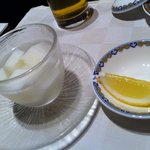 桃花林 - 杏仁豆腐　レモン