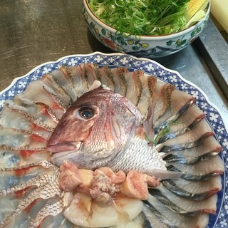 単品 富山湾の魚しゃぶ 真鯛 ソイ あから など今が旬の天然魚介をたっぷり堪能 コース料理ではありません 富山湾の魚しゃぶ の単品です 閉店 酒肴旬菜 おおあみ しゅこうしゅんさい おおあみ 内幸町 魚介料理 海鮮料理 食べログ