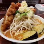 旨辛ラーメン 表裏 - 