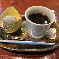 さくら - 黒ゴマアイスとコーヒー