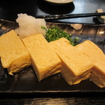 そば屋のだし巻玉子　1047円