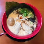 ラーメンまこと屋 - 全部のせ牛じゃんラーメン