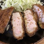 山本ロース - 『黒豚の上』断面