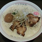 山なか製麺所 - 「鶏醤油らーめん＆煮玉子トッピング」880円
