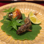 銀座 しのはら - 稚鮎の塩焼き、鰻を使った八幡巻き2