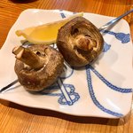 炉端焼きと日本酒とたくらんけ - 生椎茸焼